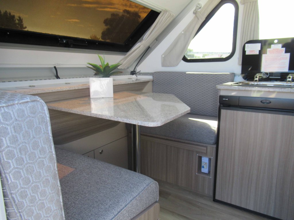 Donehues_Leisure_New_Avan_Cruiser_Adventure_Plus_Camper_Mt-Gambier_12503-1024x768